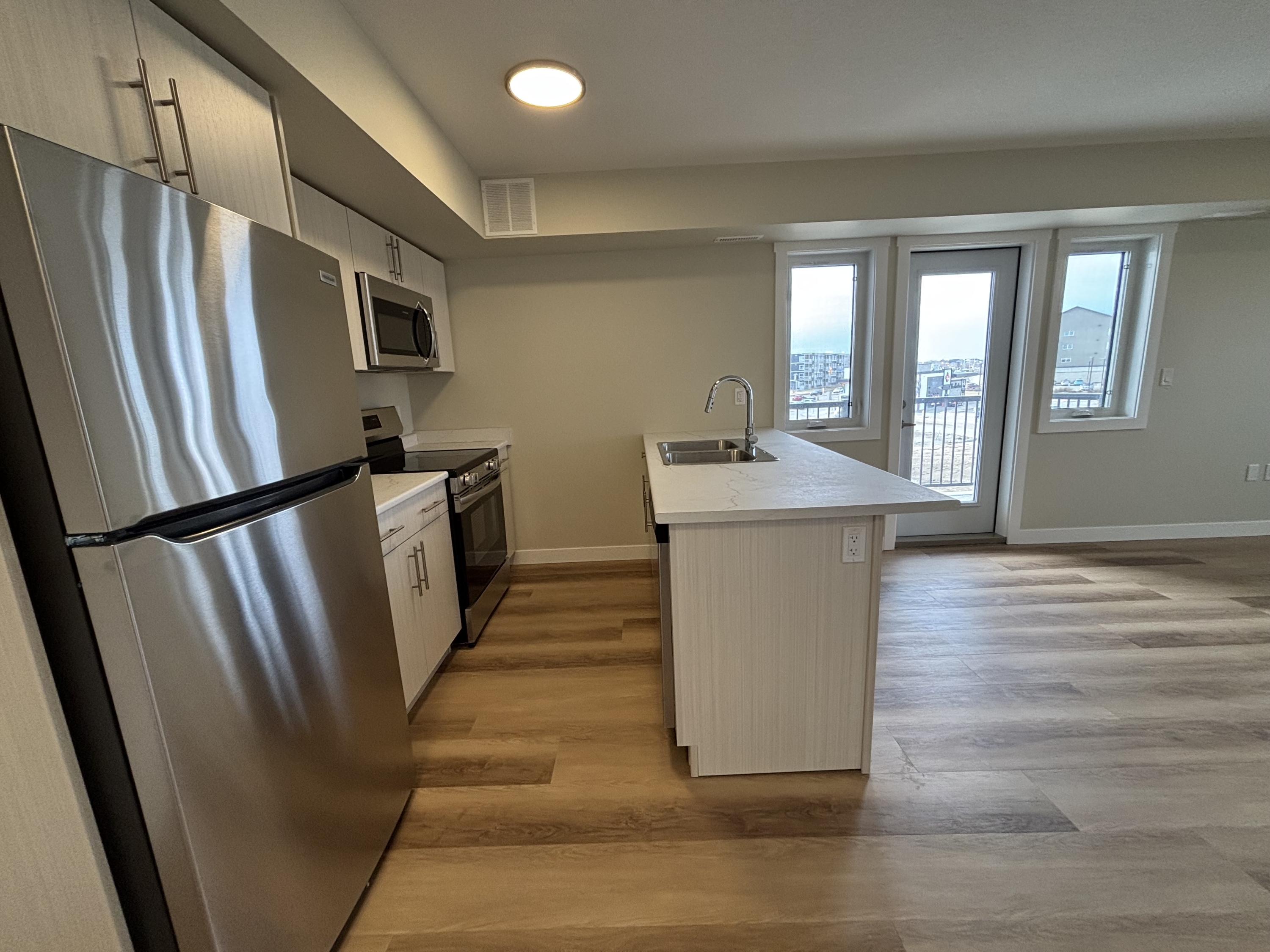 4501 East Green Olive Way, 320